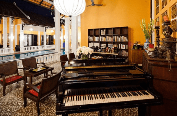 La Maison De Campagne được thiết kế theo lối kiến trúc cổ kính La Maison De Campagne được thiết kế theo lối kiến trúc cổ kính