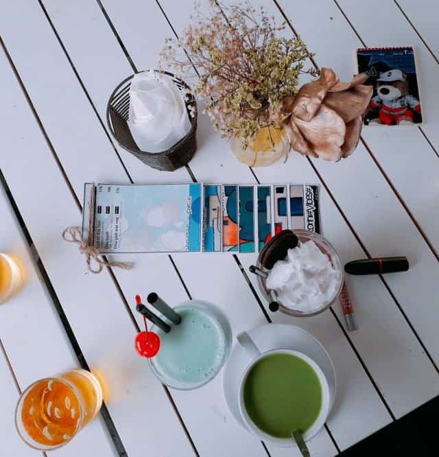 Đồ uống tại Santorini Cafe