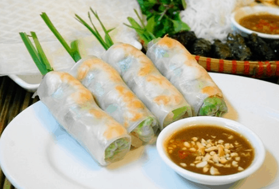 Bún cuốn - món ngon ngày tết dễ làm (Ảnh ST)