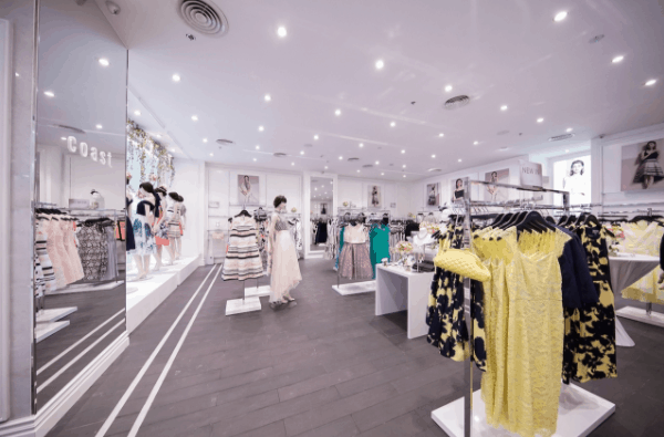 Takashimaya - Nơi mua sắm hàng hiệu của các chị em Takashimaya - Nơi mua sắm hàng hiệu của các chị em