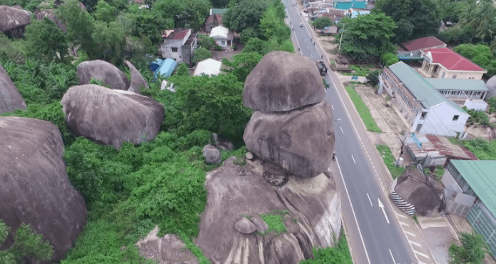 Đá ba chồng