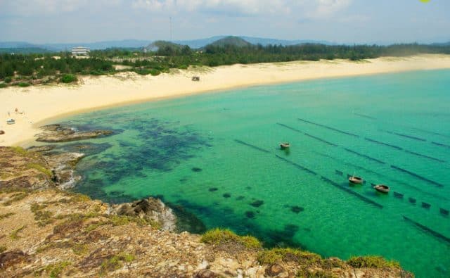 Bãi tắm Phú Thường - Gành Yến (Ảnh sưu tầm) 