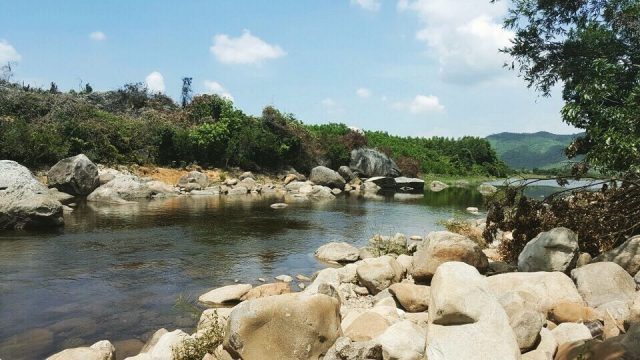 Vẻ đẹp hùng vĩ và mát lạnh của Vực Phun thơ mộng (Ảnh sưu tầm) 