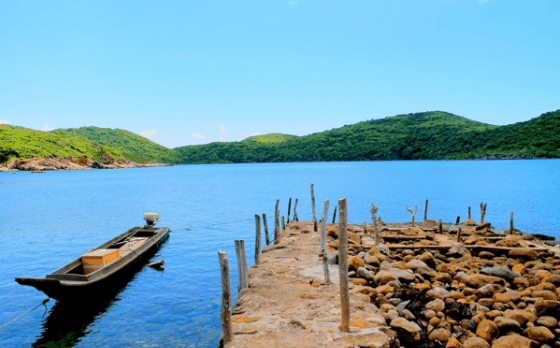 Vịnh Đầm Tre - Một địa điểm du lịch hấp dẫn ở Côn Đảo Vịnh Đầm Tre - Một địa điểm du lịch hấp dẫn ở Côn Đảo