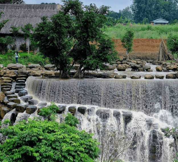 khu du lịch sinh thái thác đá hàn
