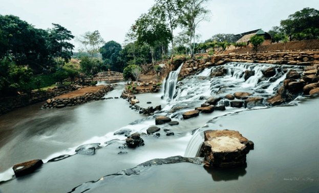 khu du lịch sinh thái thác đá hàn