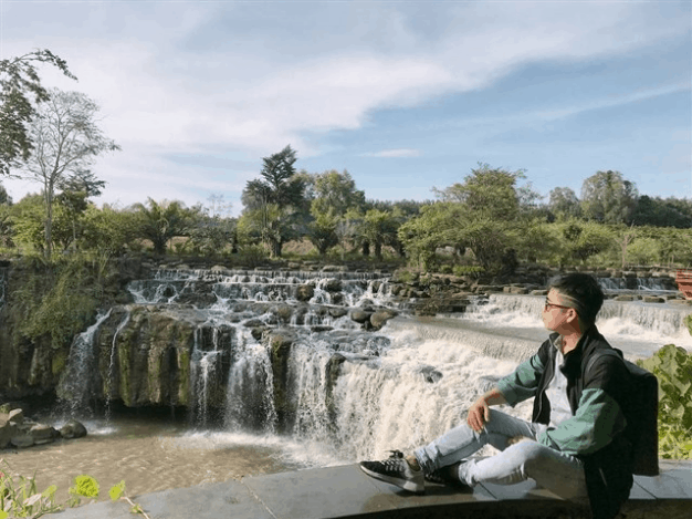 khu du lịch sinh thái thác đá hàn