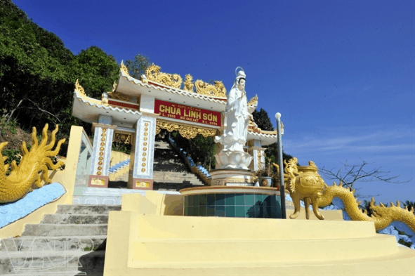 Chốn linh thiêng chùa Linh Sơn