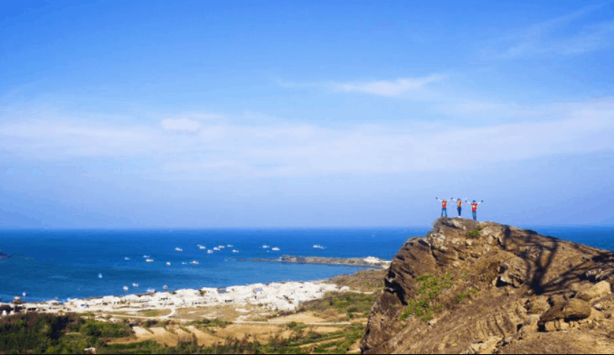 Không gian biển trời bao la