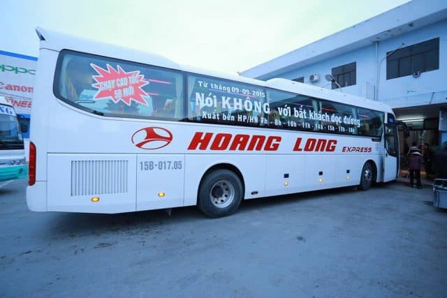 Xe khách Hoàng Long (Ảnh ST)