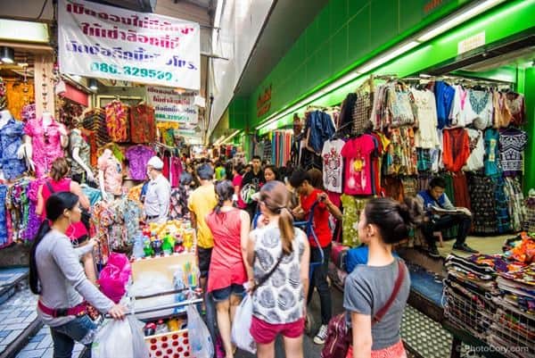 Quần áo ở Thái rất đa dạng (Ảnh ST)