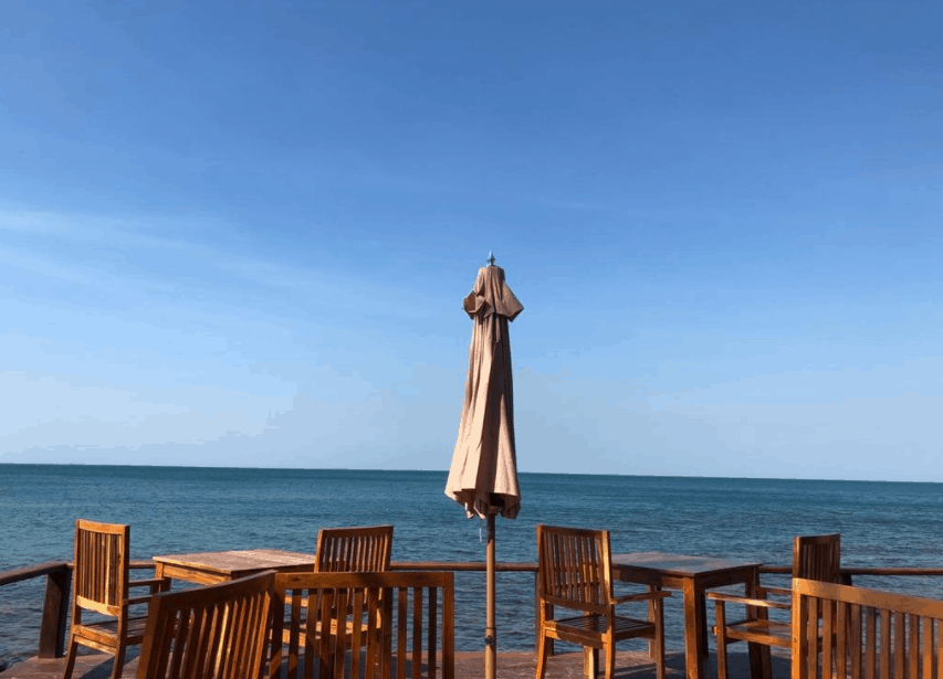 Quán cafe gần biển có view đẹp tại Camia Resort & Spa