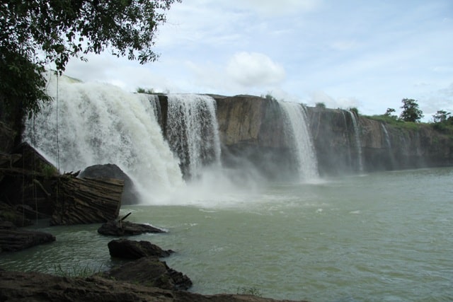 Rũ bỏ mệt mỏi hoàn toàn với chuyến phượt mới mẻ ở hồ Dầu Tiếng, Tây Ninh - BlogAnChoi.com