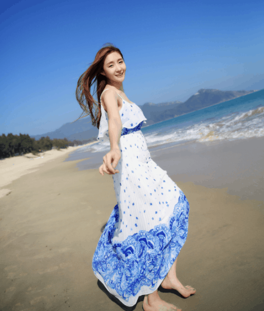 Lựa chọn váy maxi dễ thương