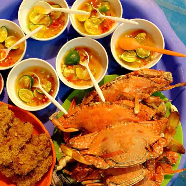 Thưởng thức ghẹ Hàm Ninh hấp dẫn Thưởng thức ghẹ Hàm Ninh hấp dẫn