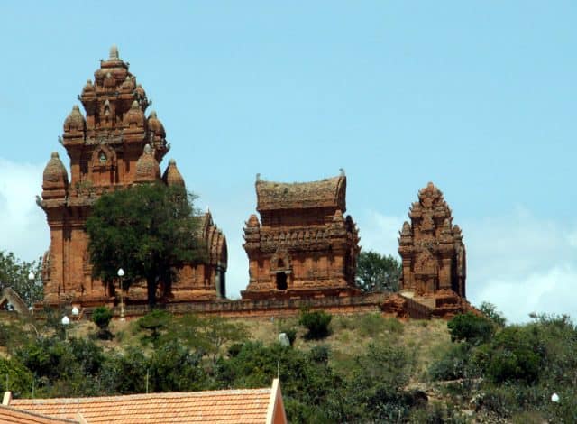 Quần thể di tích Tháp Bánh Ít (Ảnh ST)