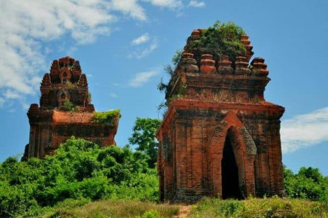 Quần thể công trình nhuốm màu rêu phong (Ảnh ST)