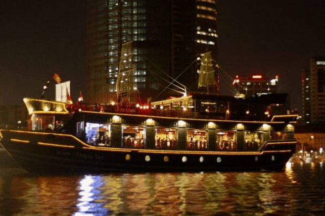 Nằm gần nhiều địa điểm nổi tiếng (sưu tầm) saigon prince hotel