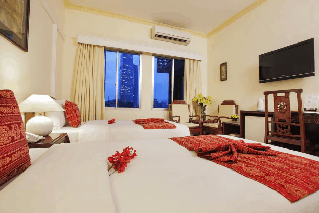 royal hotel saigon