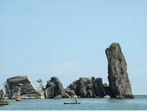 Vẻ đẹp hòn Phụ Tử
