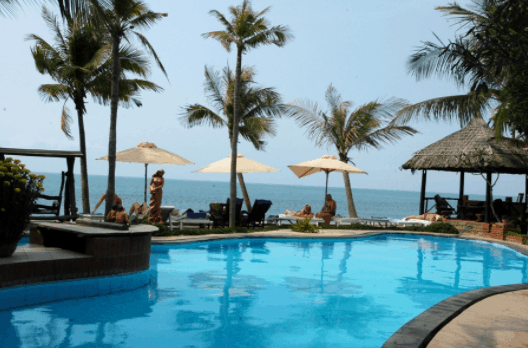 Bể bơi miễn phí ngoài trời Bể bơi miễn phí ngoài trời