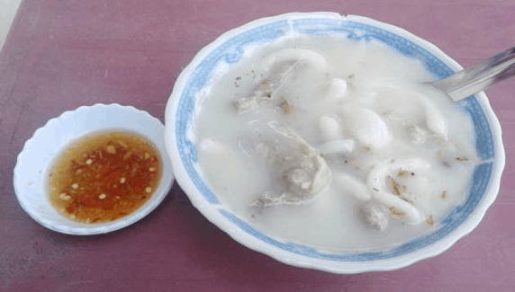 Đặc sản bánh canh bột xắt