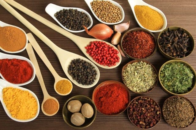 Các loại gia vị Thái đầy hấp dẫn (ẢNH ST)