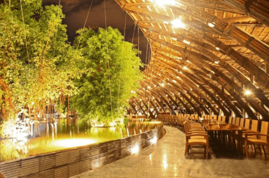 Không gian quán cafe Gió và Nước rộng rãi Không gian quán cafe Gió và Nước rộng rãi