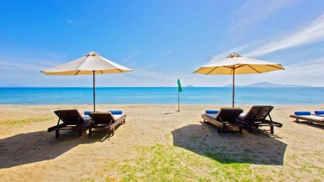 Tắm biển thoải mái với bãi tắm riêng (Ảnh ST)