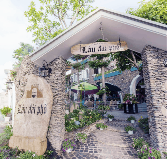 Hình ảnh quán cafe Lâu Đài Phố Hình ảnh quán cafe Lâu Đài Phố