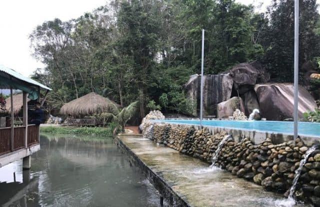 Hồ nước nhân tạo có dòng nước chảy không ngừng (Ảnh ST)