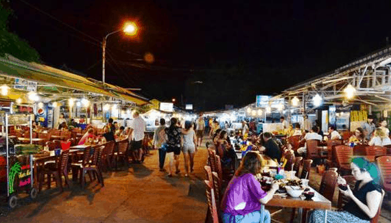 Trải nghiệm chuyến đi chơi thú vị tại chợ đêm Bạch Đằng Trải nghiệm chuyến đi chơi thú vị tại chợ đêm Bạch Đằng