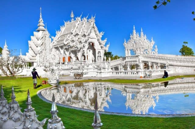 Káº¿t quáº£ hÃ¬nh áº£nh cho thÄm chÃ¹aÂ Wat Rong Khun