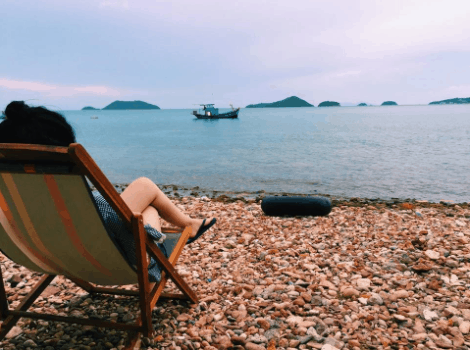Ngắm cảnh Nam Du ngay tại Bãi Sỏi Beach