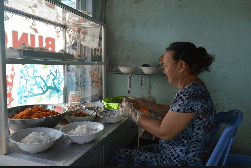 Những quán bún cá Kiên Giang bình dân