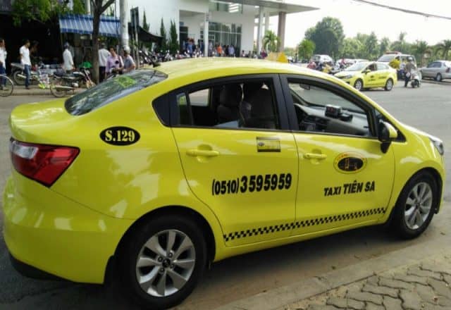 Hãng Taxi Tiên Sa với màu vàng bắt mắt (Ảnh ST)