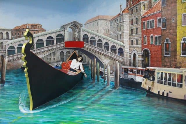Du lịch Venice trong khu Thế giới
