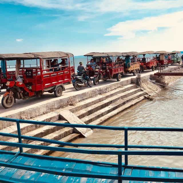 Xe tuk tuk