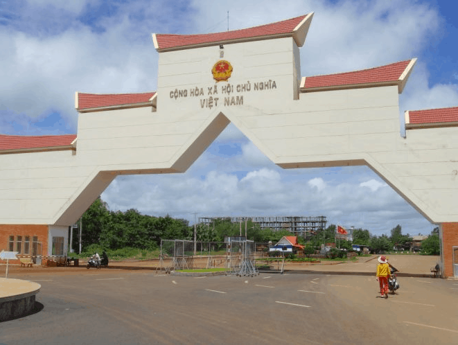 cửa khẩu Xa Mát