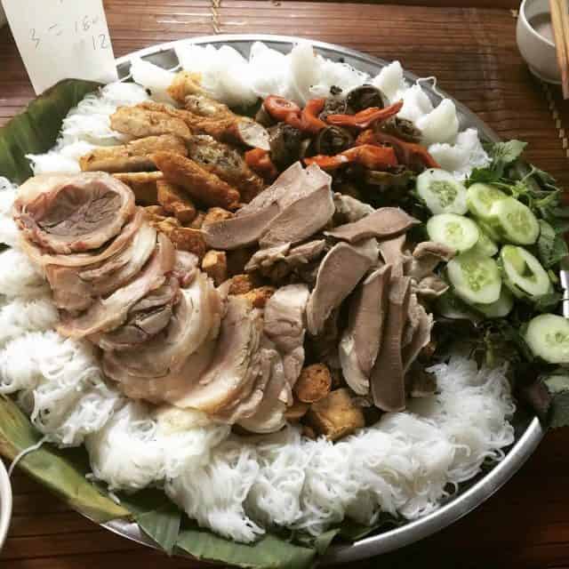 Bún đậu mắm tôm Hàng Khay