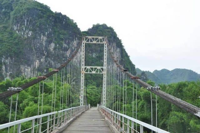 Suối cá thần Thanh Hóa