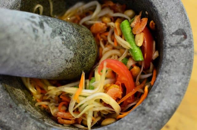 Som Tum Thái hay còn được gọi với tên nộm đu đủ (Ảnh ST)