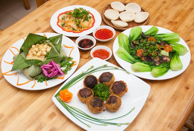 Người dân Vũng tàu khá thích đồ chay (ảnh ST) Người dân Vũng tàu khá thích đồ chay (ảnh ST)