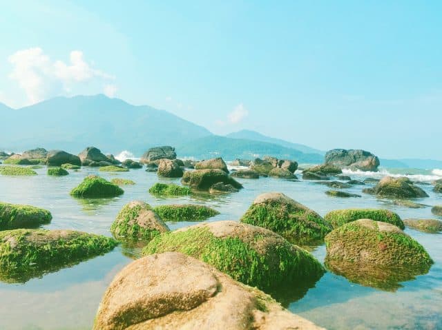 Ghềnh đá Nam Ô