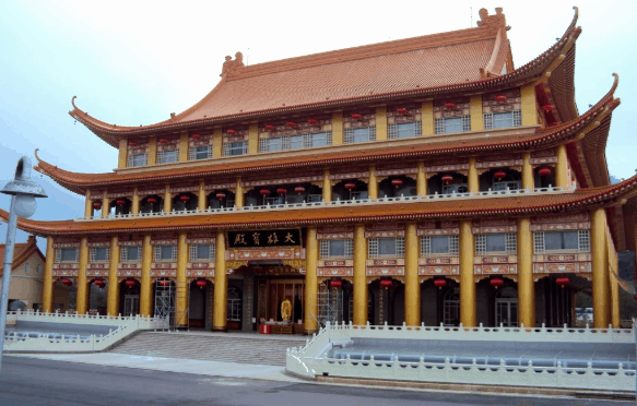 Linh Nham Sơn Tự - ngôi chùa Đài Loan tuy cổ nhưng không cũ (ảnh ST)