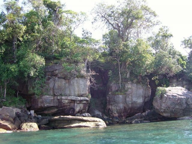 Hình ảnh mũi Gành Dầu nhìn từ xa (ảnh ST)