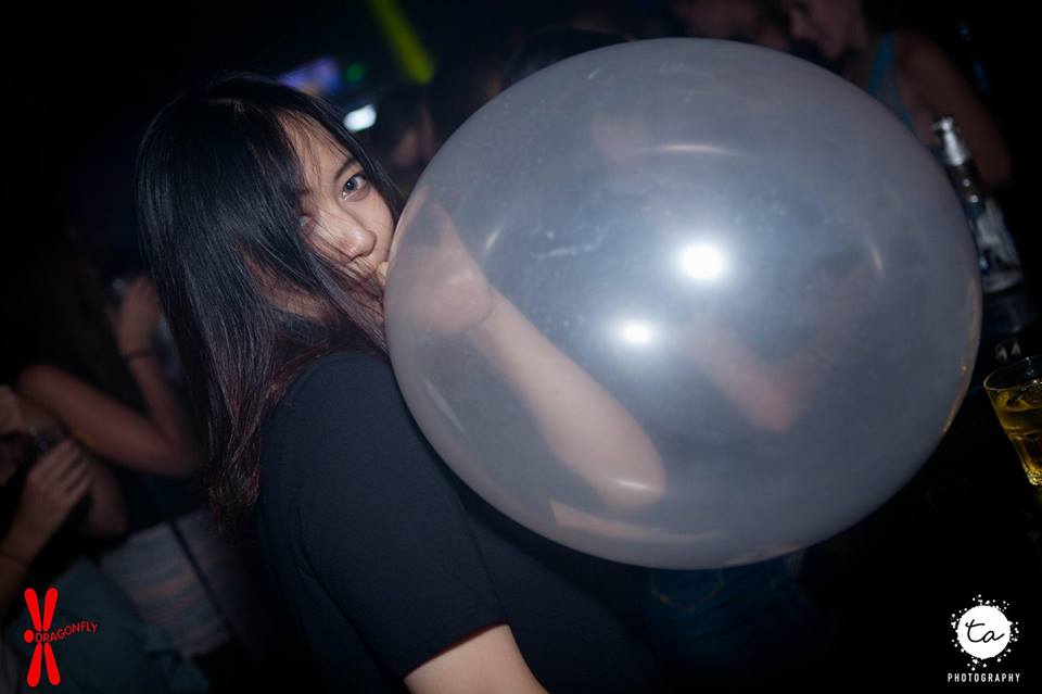 các quán bar bình dân ở Hà Nội
