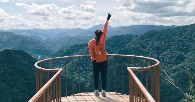 Rủ nhau đi "Săn mây" ở góc ban công giữa trời Tây Giang Quảng Nam