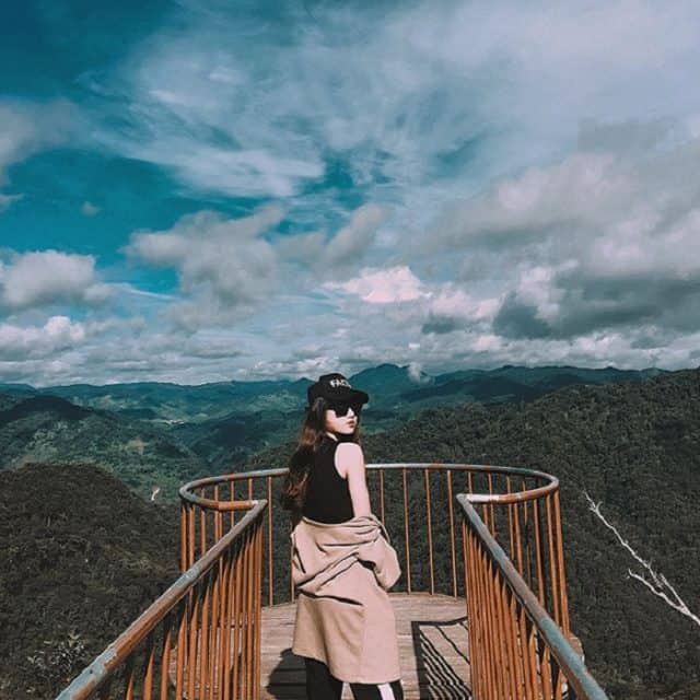 Rủ nhau đi "Săn mây" ở góc ban công giữa trời Tây Giang Quảng Nam