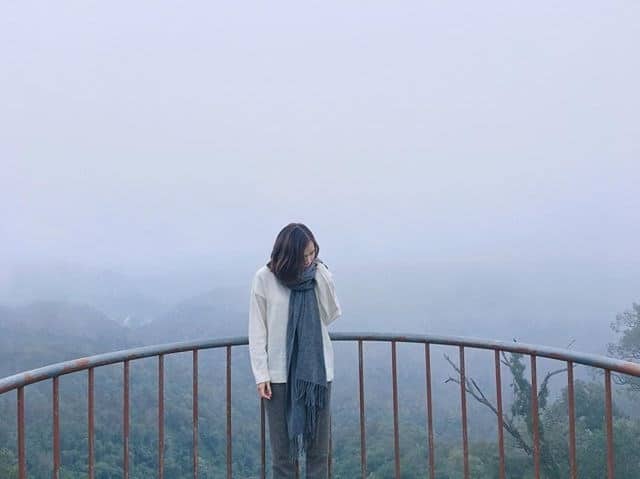 Rủ nhau đi "Săn mây" ở góc ban công giữa trời Tây Giang Quảng Nam